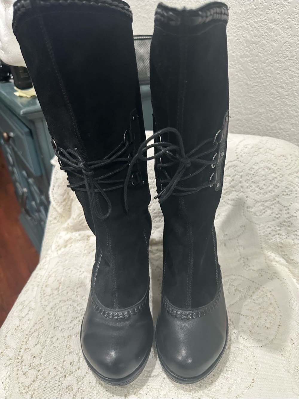 Jambu Women's Black Lace-Up Suede & Leather Mid-Calf Boots size 7.5